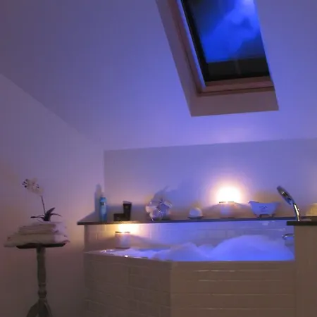 Bonne Nuit Bed & Breakfast *